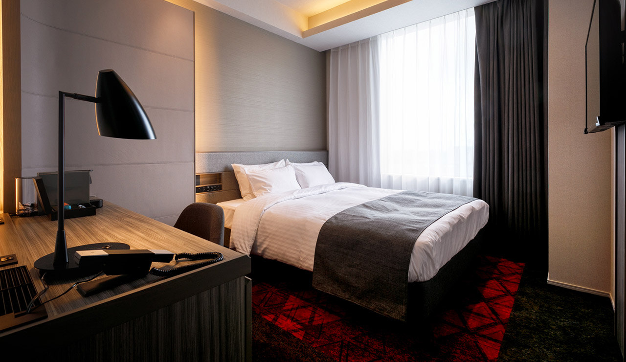 モデレートクイーンルーム